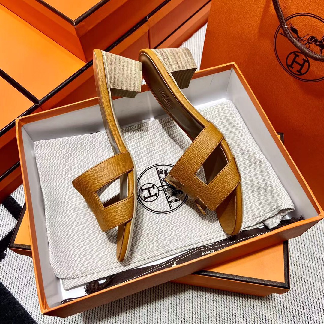 에르메스 올수공 오아시스 슬리퍼 샌들 앱송 64